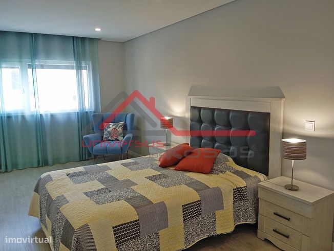Moradia T4 com Jardim e Parqueamento na Marisol, Corroios-27
