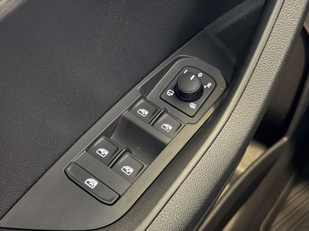 Skoda Karoq Selection 1.5TSI 150KM DSG Salon Polska FV23