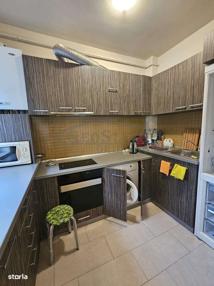 Vânzare Apartament 2 camere decomandate Calea Baciului zona Petrom-12