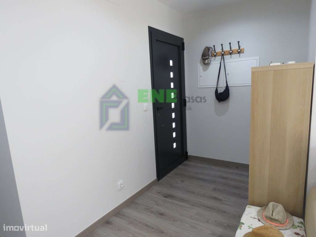 Moradia Isolada T2 Maxial Monte Redondo-9