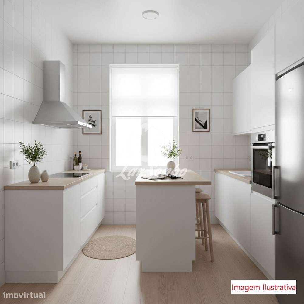 Moradia T3 COMO NOVA com Terraço 700m da praia e no centro da Póvoa... - Grande imagem: 4/10