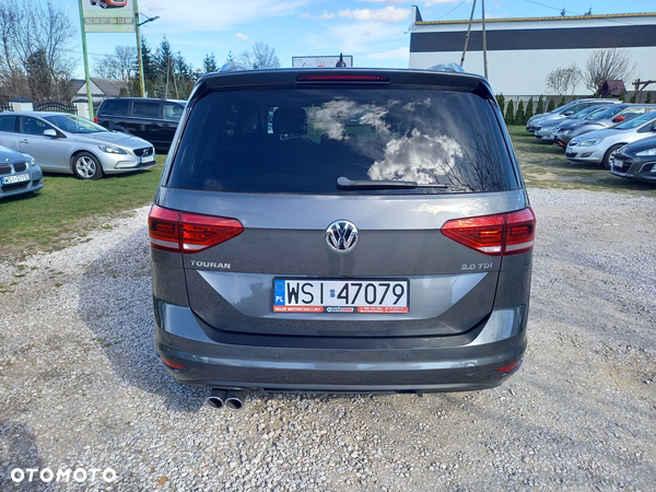 Volkswagen Touran 2.0 TDI BMT Highline DSG - 9