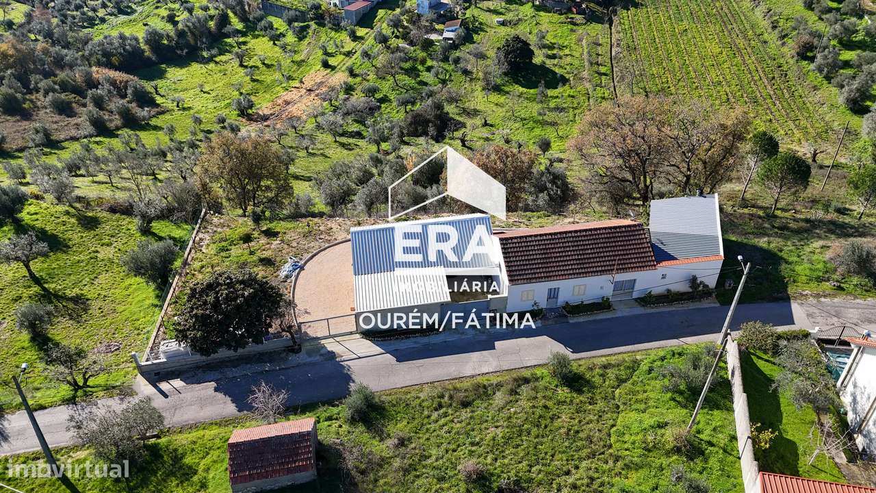 Moradia T3 inserida num terreno de 1.268m²-23