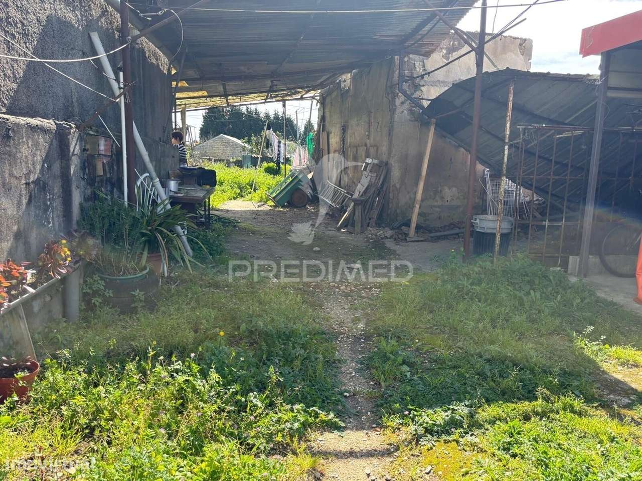 Terreno Misto com possibilidade de construção - Grande imagem: 4/6