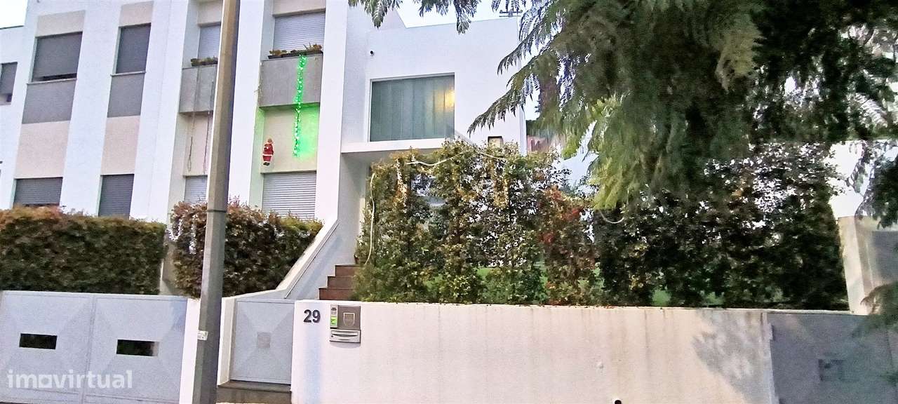 Moradia T5 Venda em Ramada e Caneças,Odivelas-43