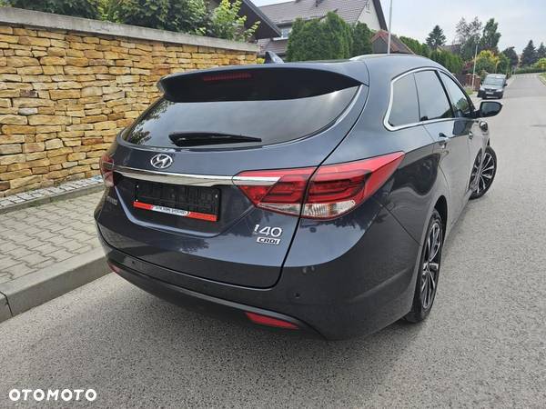 Hyundai i40 Kombi 1.7 CRDi Premium - 10