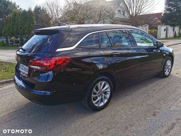 Opel Astra 1.4 Turbo Sports Tourer Business - 4