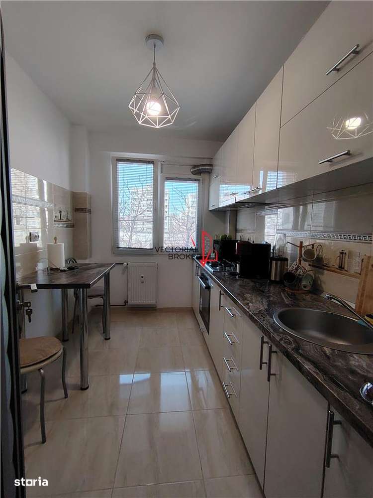 Apartament 2 camere zona Trapezului Metrou cu Teava de Gaz pentru Cent-3