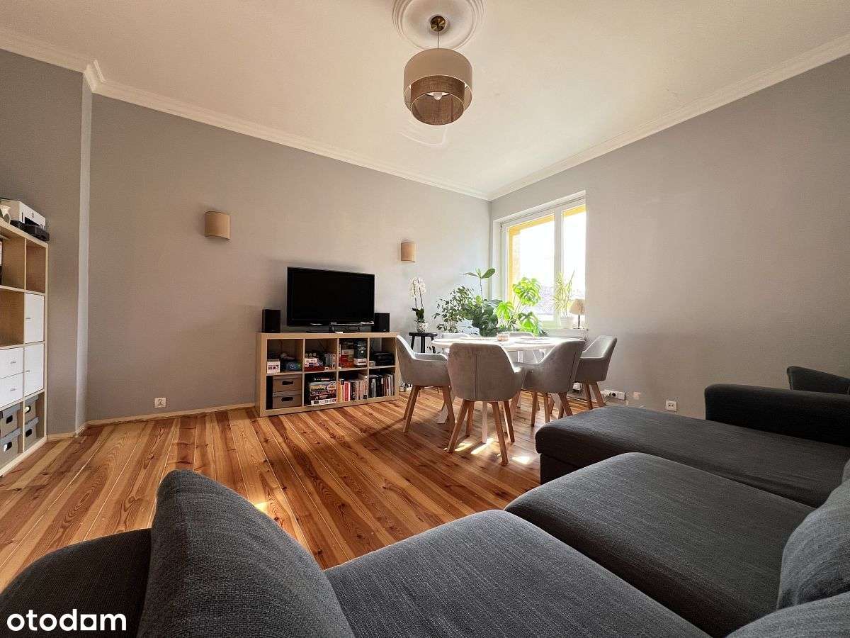 3Pokoje/Mickiewicza/2piętro/niski budynek-1