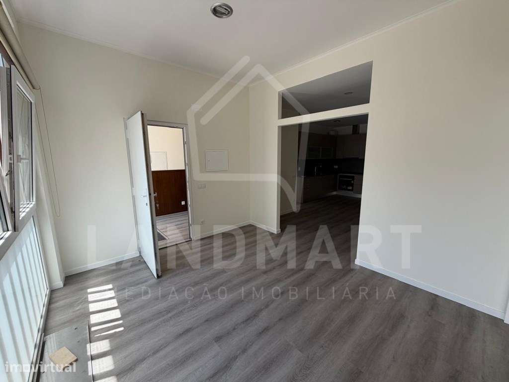 Apartamento T3, centro de Turquel-9