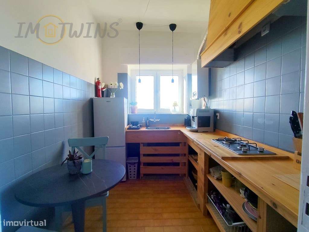 Arrenda-se T1 com piscina e estacionamento privativo - Grande imagem: 5/13