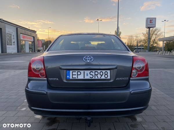 Toyota Avensis 1.8 VVT-i Sol - 6