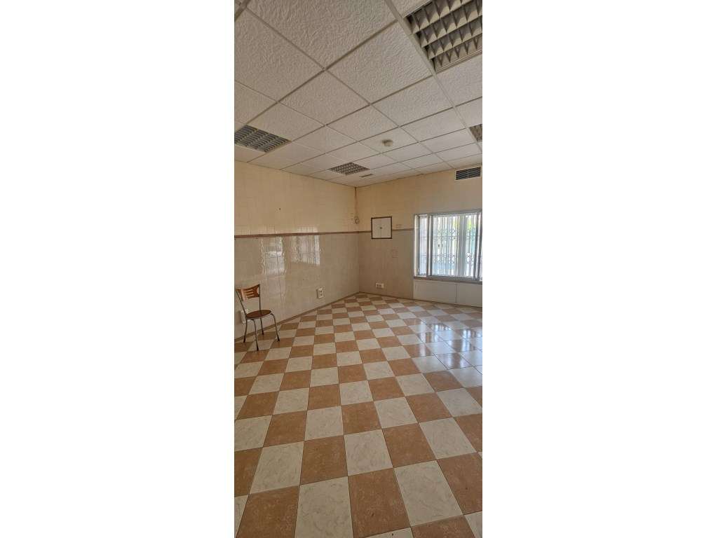 Loja em Queluz / Pendão - Grande imagem: 3/11