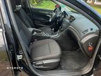 Opel Insignia 1.8 Sport - 25