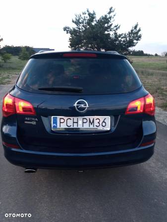 Opel Astra GTC 1.4 Turbo - 22