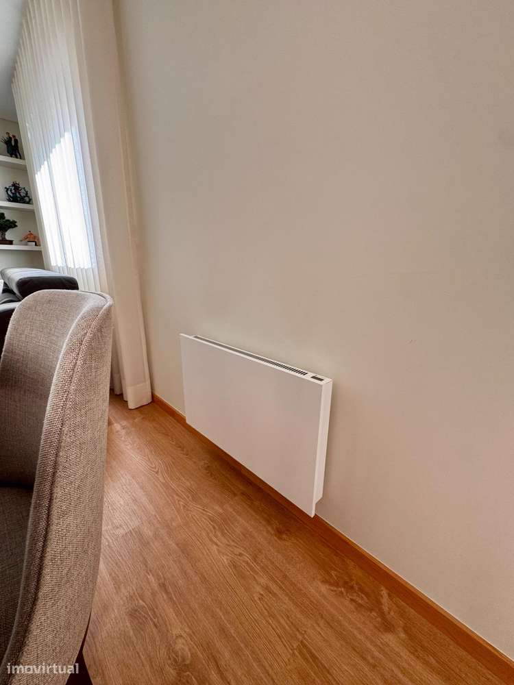 Apartamento T2 (Totalmente remodelado) Centro Póvoa de Varzim-16