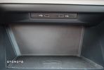 Volkswagen Golf VIII 1.5 eTSI EVO Life DSG - 22