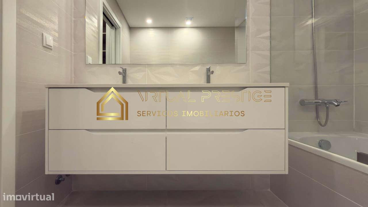 Moradia T4+1 nova com piscina e garagem em Palhais + cave com escri...-12