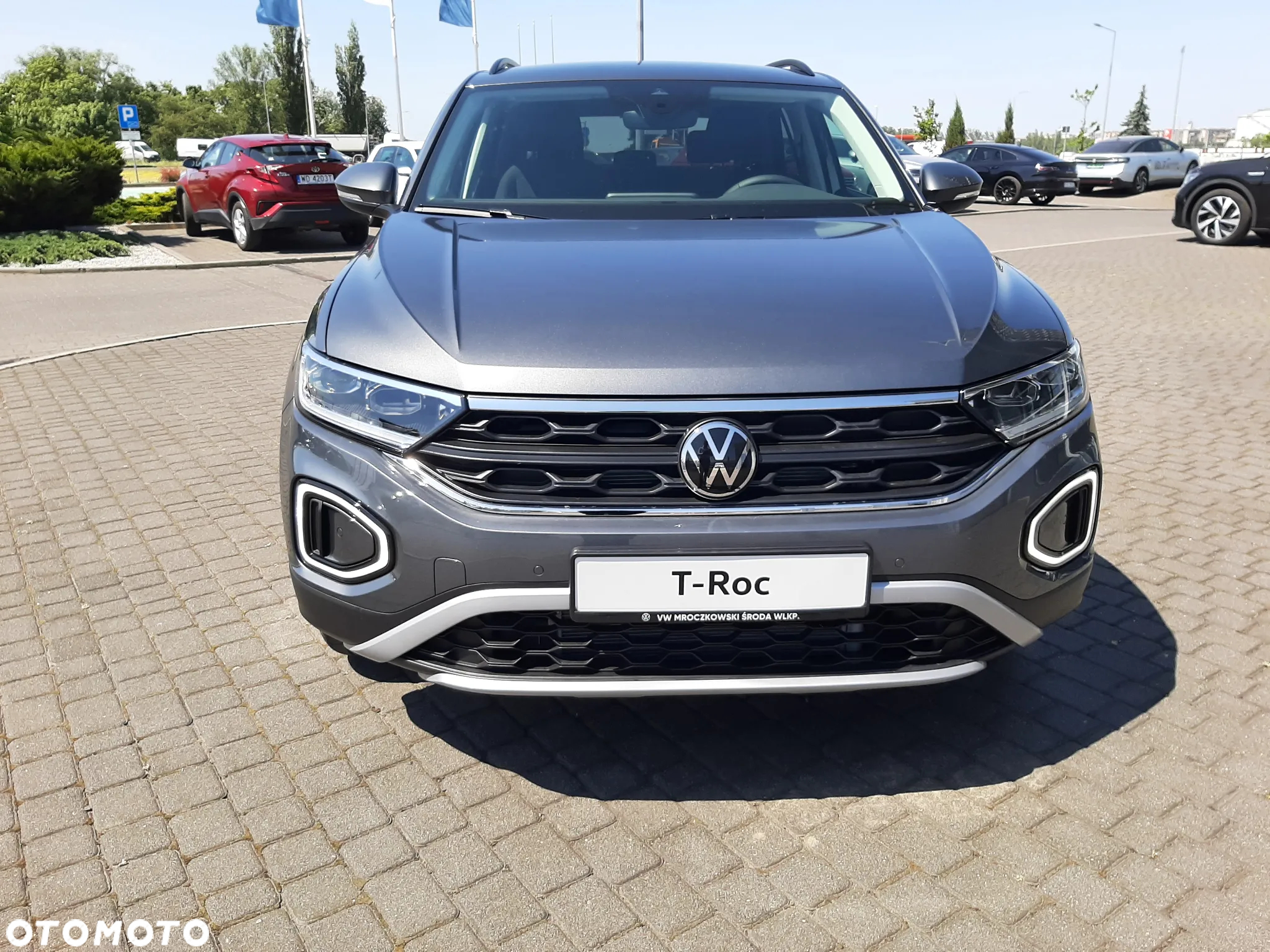 Volkswagen T-Roc - 13