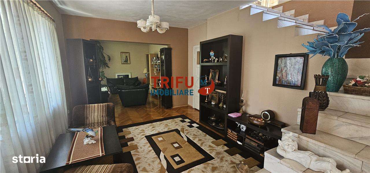 Casa individuala de inchiriat in Alba Iulia Centru 4 camere - Imagine principală: 3/16