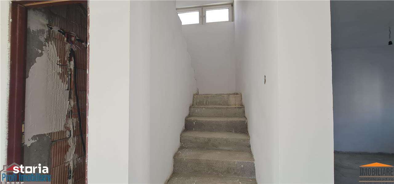 Vila P+M, Vladi, Cart.Europa 4-5 dormitoare, 193mp-13