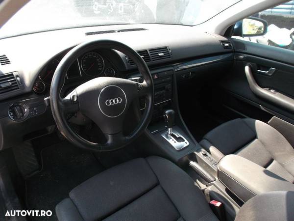 DEZMEMBREZ AUDI A 4 B6 limuzina - 1