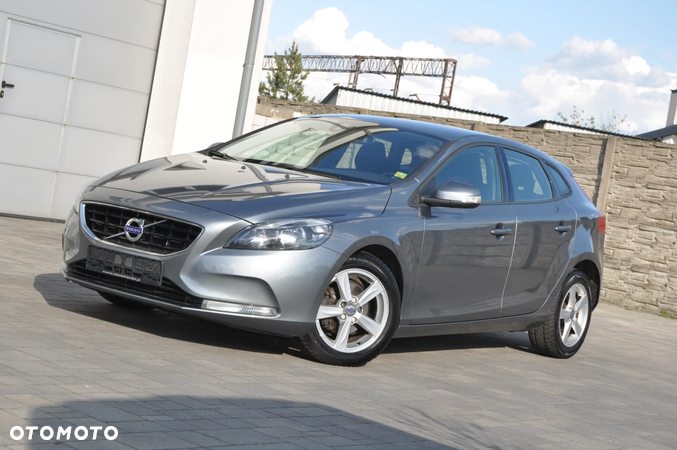 Volvo V40 - 6