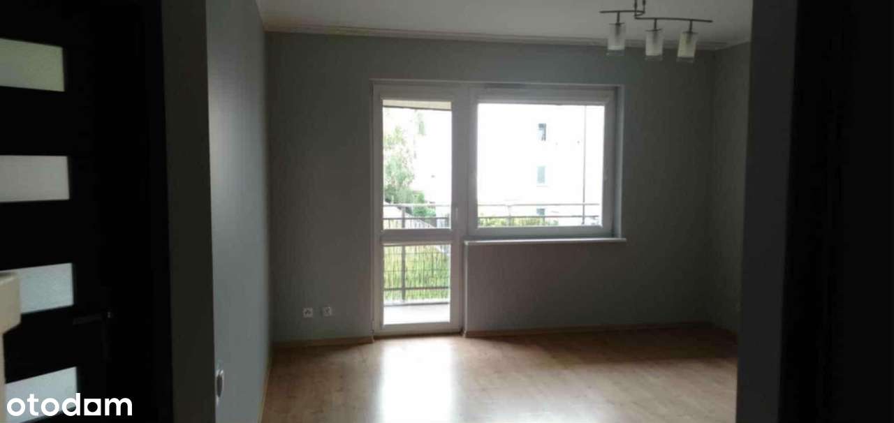 Koniuchy, 2 pokoje na 1 piętrze, zamknięty teren-7