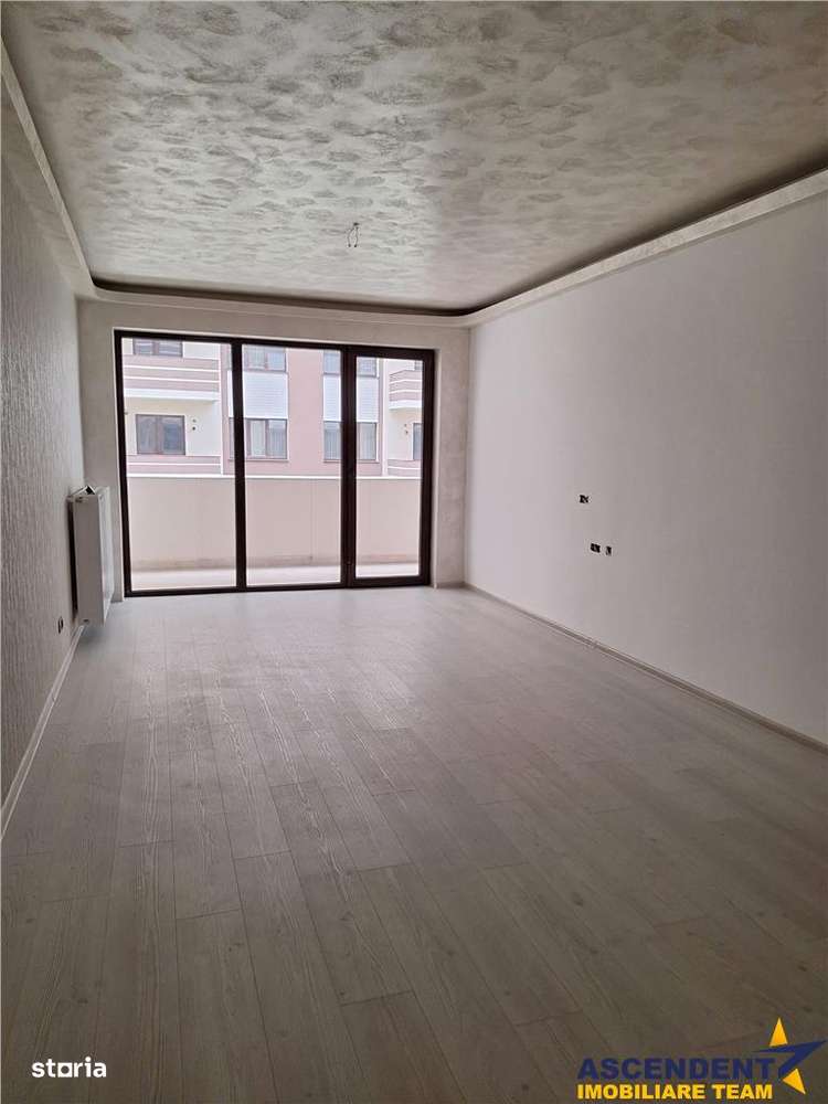 Apartament 2 camere,peste 80mp, decomandat, 2 bai,Isaran,Tractorul - Imagine principală: 4/9