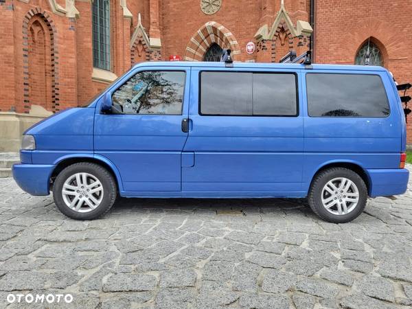 Volkswagen Multivan - 31