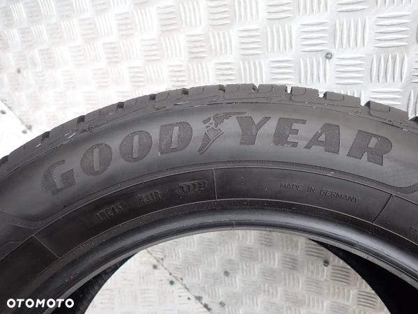 OPONA ZIMOWA  GOODYEAR 235/60/18  2022 - 4