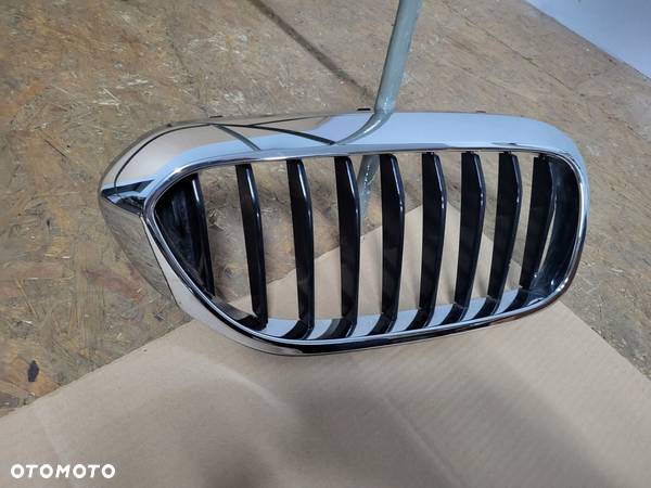 BMW 3 F-30 F30 F31 F-31 GRILL NERKA ATRAPA PRAWA - 3