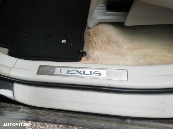 Ornament stanga spate prag interior Lexus RX 350 An 2003 2004 2005 2006 2007 2008, luminat LED - 1