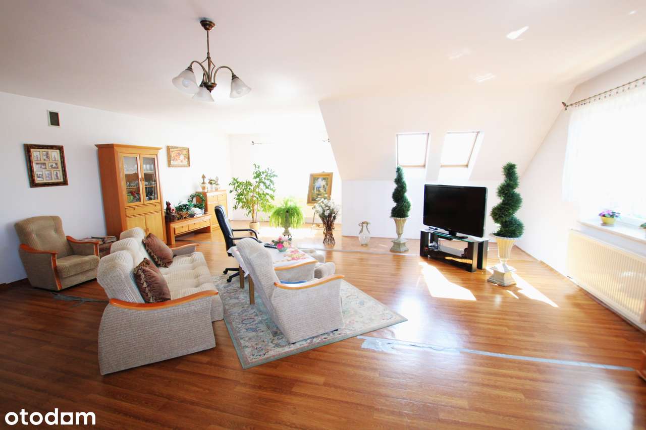 Nieruchomość komercyjna ** doskonałe położenie tuż przy ul. płk. Dąbka-16