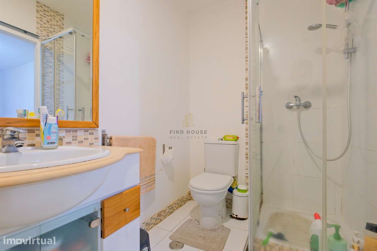 Vende-se apartamento T3 na Rinchoa, Rio de Mouro-17