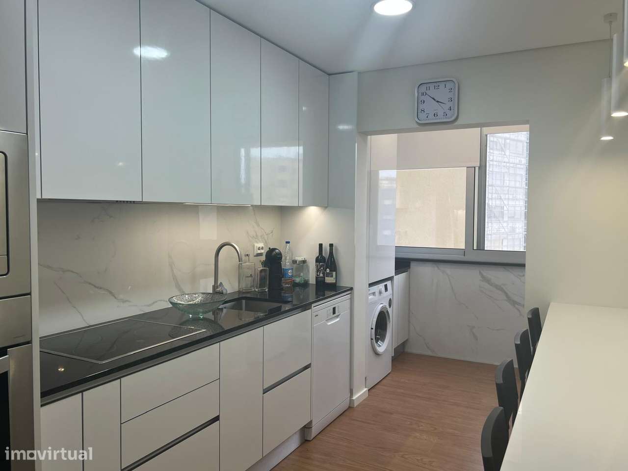 T2 completamente renovado com vistas mar - Grande imagem: 4/21