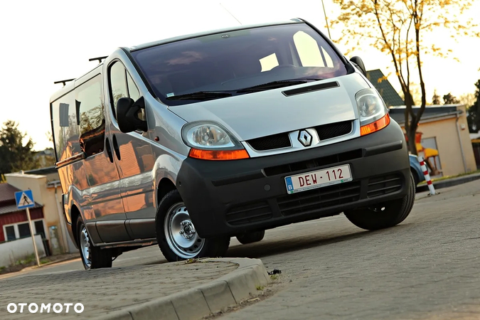 Renault Trafic - 10