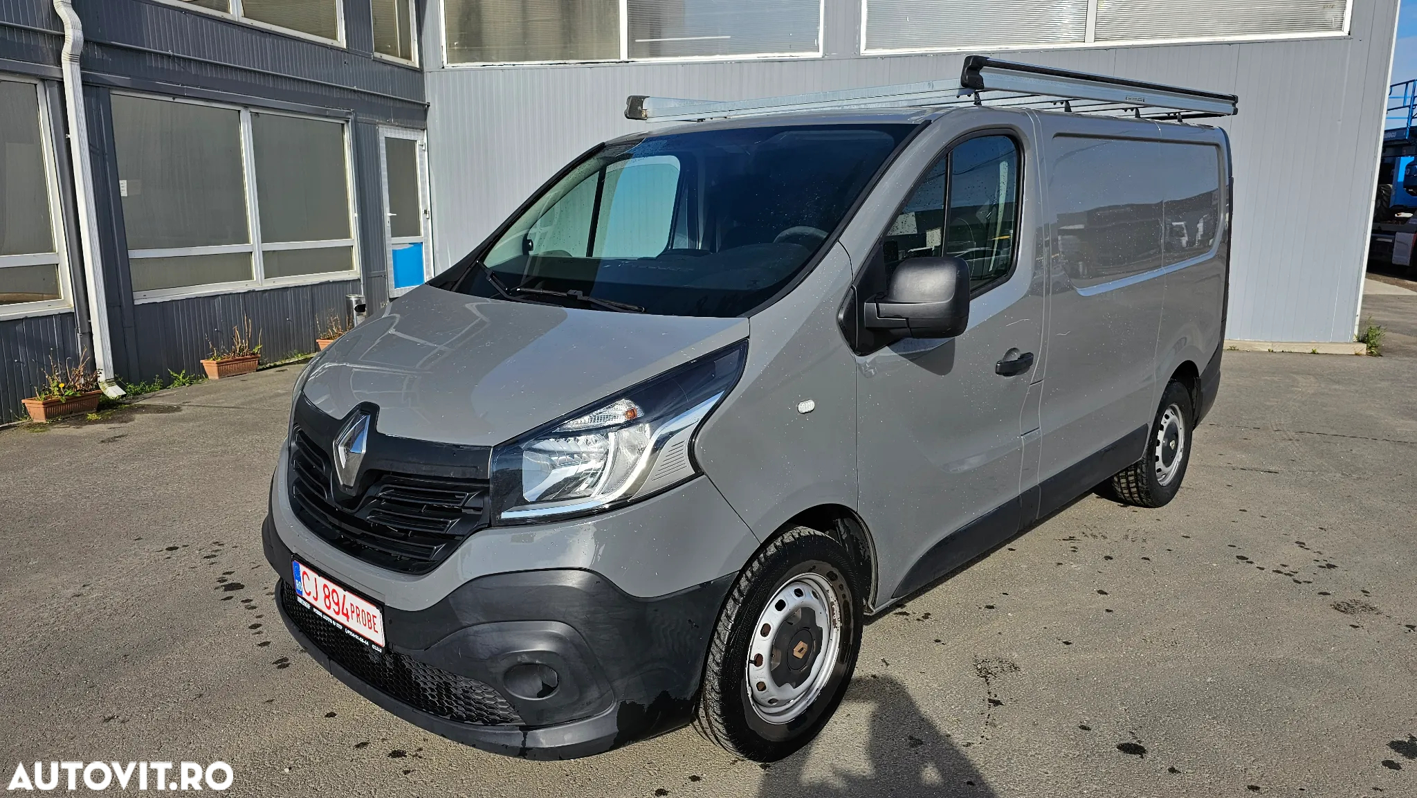 Renault Trafic DCi - 12