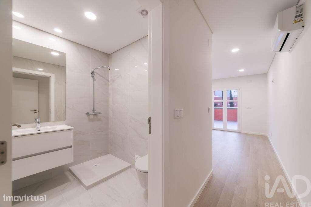 Apartamento T2 em Tavarede de 117,00 m2 - Grande imagem: 5/14