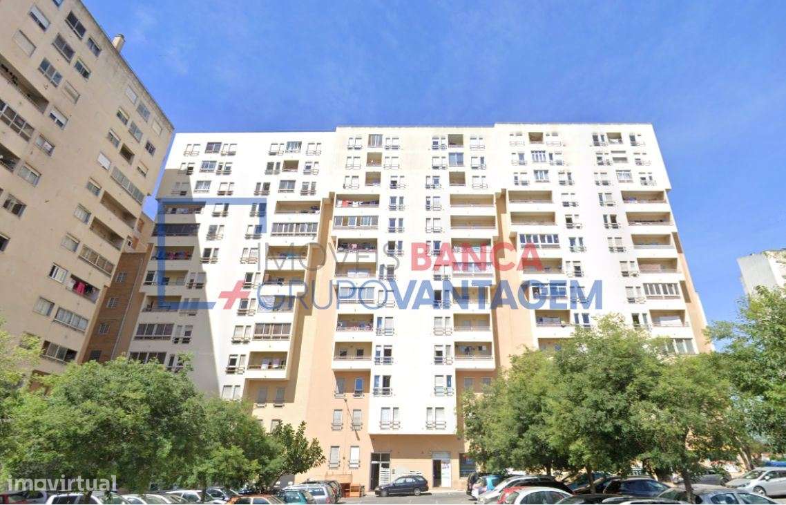 Apartamento T3 no 10º Andar com Elevador  Carregado, Alenquer - Grande imagem: 4/4