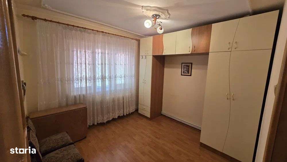 - Apartament 2 camere confort 1 decomandat, Progresu, mobilat utilat. - Imagine principală: 2/7