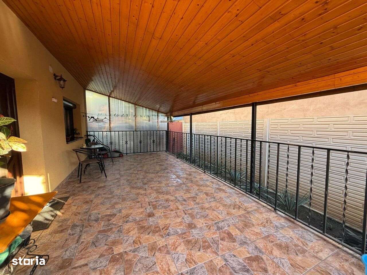 Vila Individuala 7 Camere 4 Locuri Parcare-18