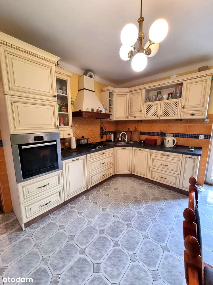 Dom z potencjałem inwestycyjnym-2