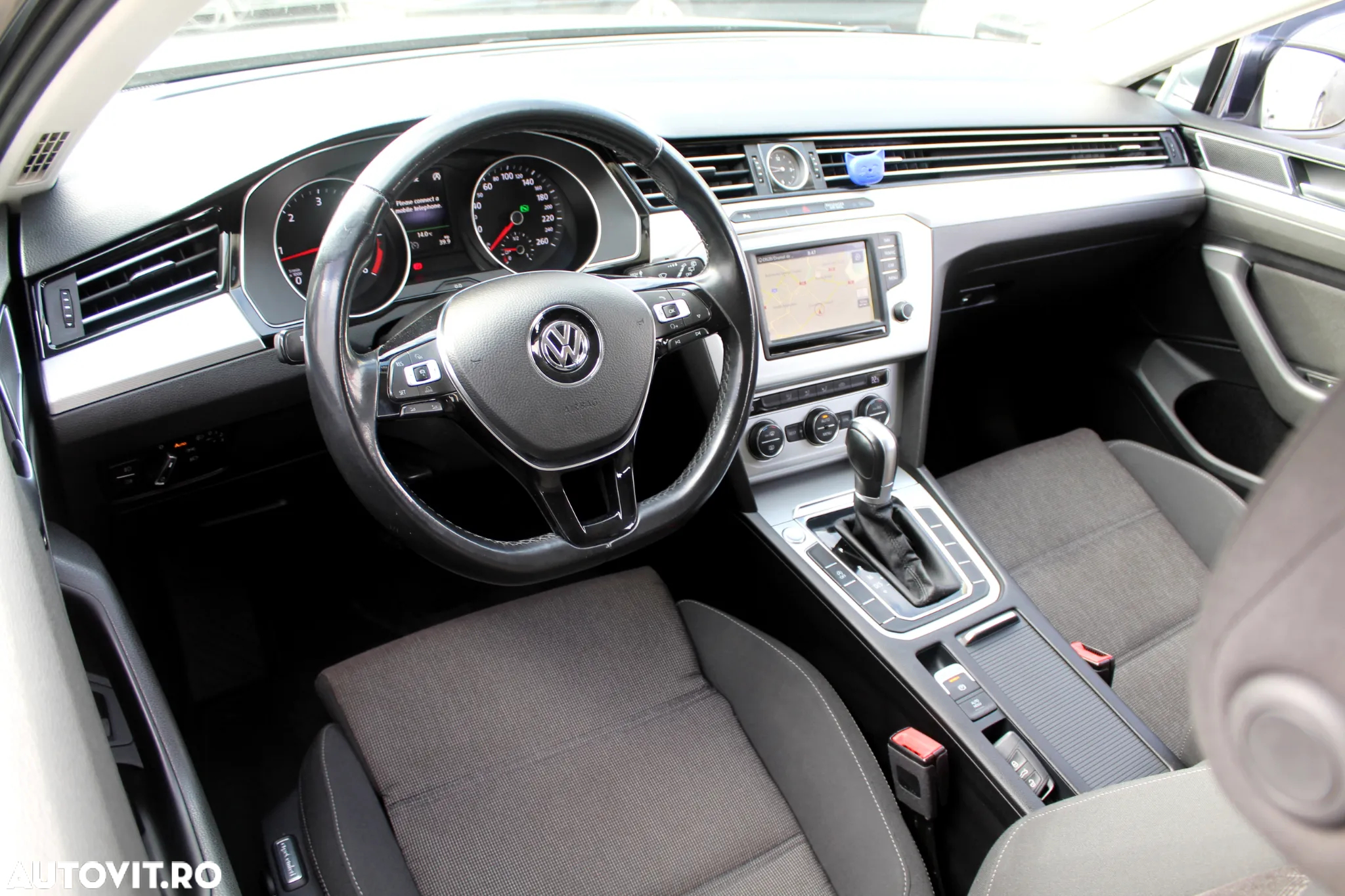 Volkswagen Passat Variant 1.6 TDI SCR DSG Comfortline - 9