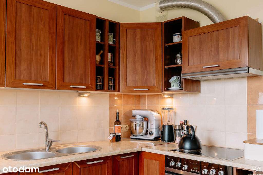 Mieszkanie 3-pokojowe z balkonem, blok SM-10