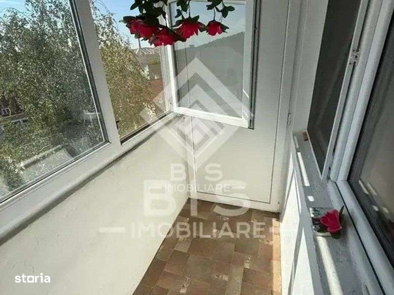 Apartament 3 camere zona Centrala - Imagine principală: 5/9