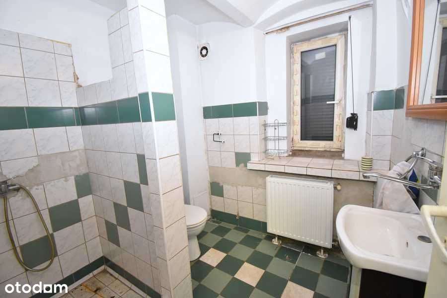 Lokal mieszkalny z usługami-13