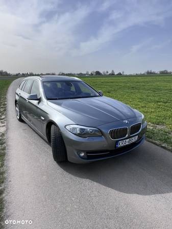 BMW Seria 5 520d Touring - 3