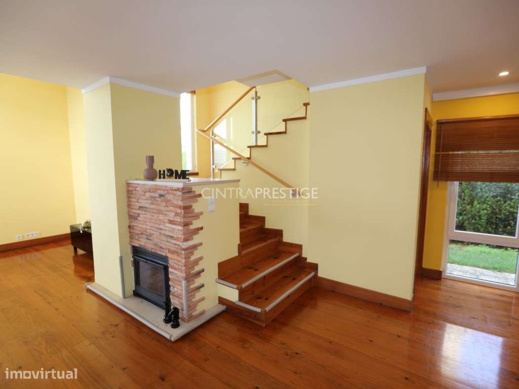 Moradia T3 com Jardim e Garagem na Quinta Verde - Nafarros, Sintra.-10