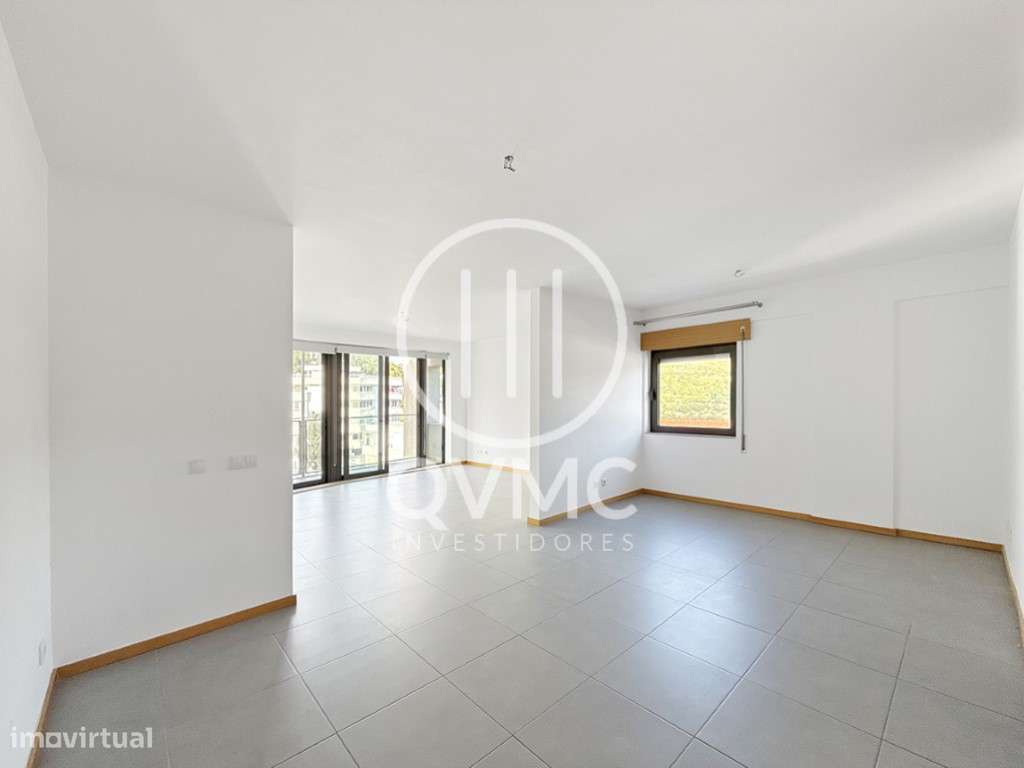 Apartamento T3 em Sesimbra com parqueamento - Vista mar e castelo-8